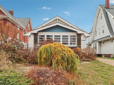 15007 Lake Shore Blvd