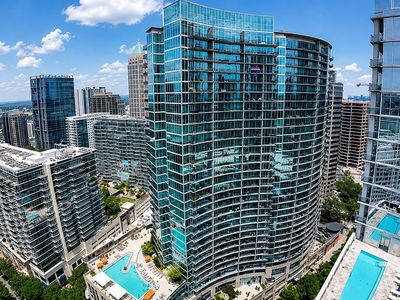 1080 Peachtree St NE Unit 2905
