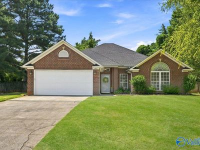 105 Ashlawn Ct