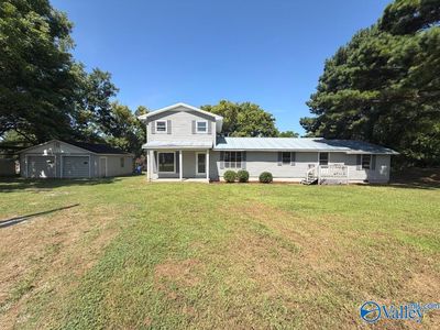 2016 Lindsay Ln S