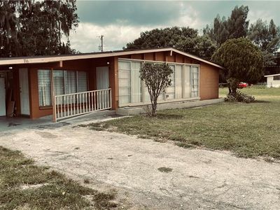 716 Leeland Heights BLVD W