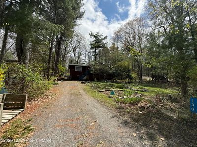 130 E Lakeview Dr