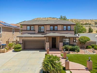 2440 Carolyn Dr