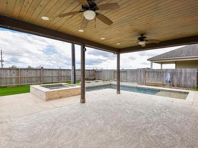 5354 Rue Dela Croix Dr