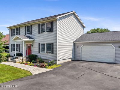 54 Riverside Dr