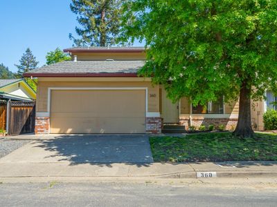 Property at 360 Raven Court, Healdsburg, CA
