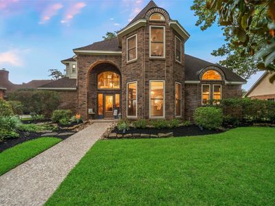 3214 Brook Grove Dr