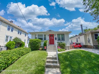 249 Woolley Ave