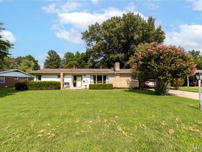 Property at 920 Hawthorn Dr, Sikeston, MO