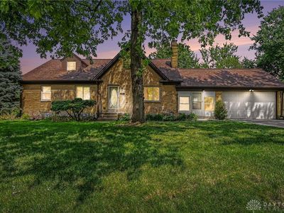 272 Maple Ave