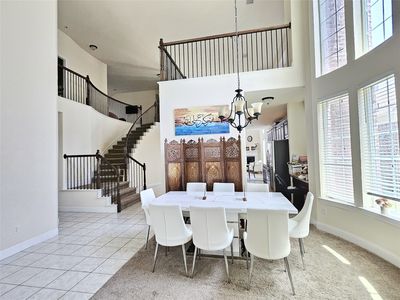 608 Jagged Way