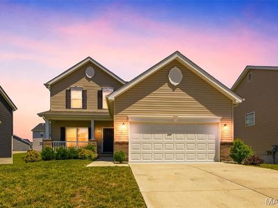 219 Burrograss Dr