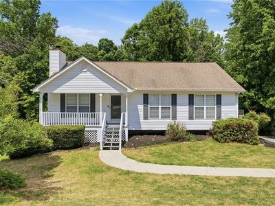 Property at 4098 Parks Rd, Flowery Branch, GA