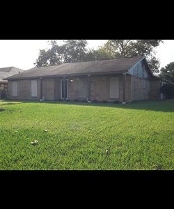 Property at 7313 Whippoorwill Ln, Texas City, TX