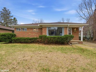 Property at 88 Wellesley Dr, Pleasant Ridge, MI