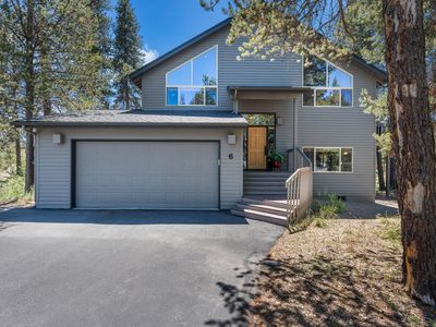18117 Belknap Ln