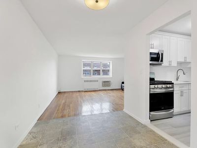 88-08 151st Ave #5A