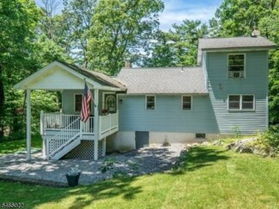 Property at 9 Alamoosook Rd, Highland Lakes, NJ