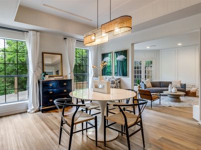9122 Cochran Heights Dr