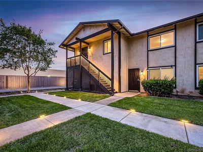 10333 Carefree Dr