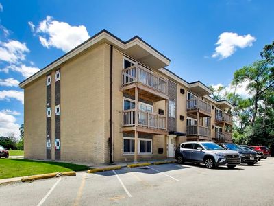 10025 Irving Park Rd APT Gb