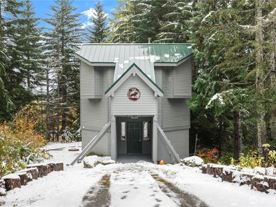 180 Chamonix Place