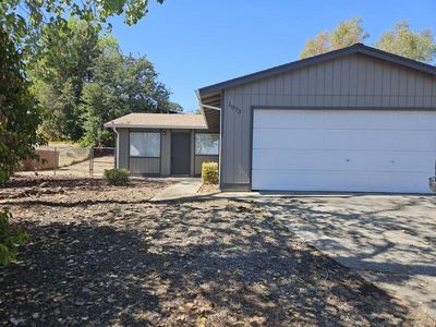 1073 Fallon Ct
