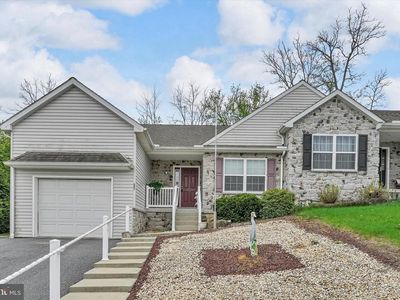 221 Red Fern Dr