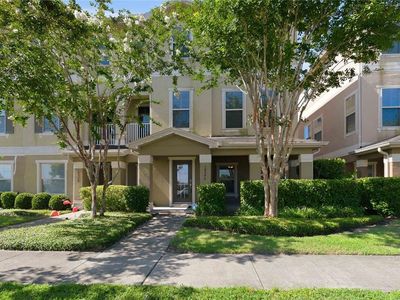 10546 Green Ivy Ln
