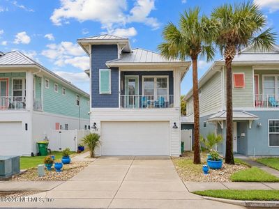 784 2ND Street N