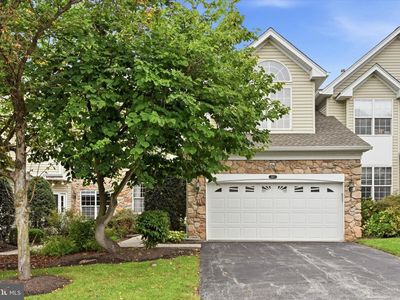 227 Silverbell Ct