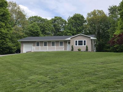 Property at 38 Emperor Lane, Montgomery, NY