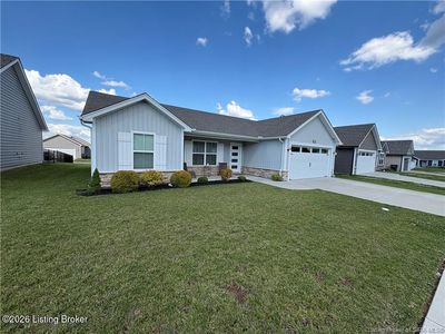1215 Blackstone Trl
