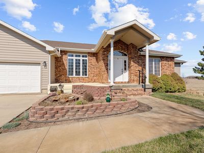 220 Prairie Ridge Rd