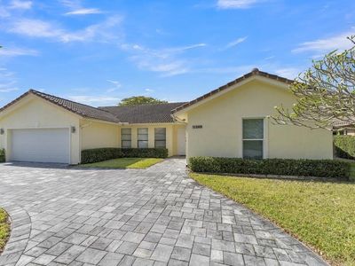 11388 NW 18th Manor