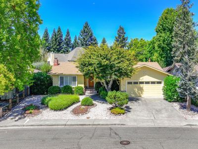 648 Avenue Del Oro