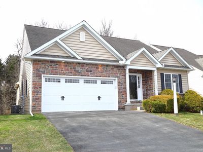 185 Waypoint Dr Unit 236