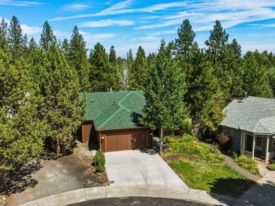 150 SE Windance Ct