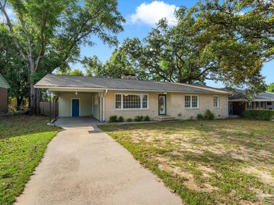 721 Gentian Dr