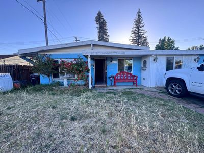 5607 Manmar Way