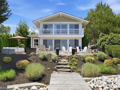 4923 E Chalk Point Rd