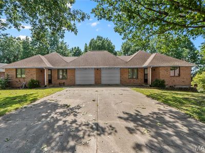 1509-1511 Jessica St