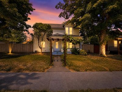 2414 N Dakota St