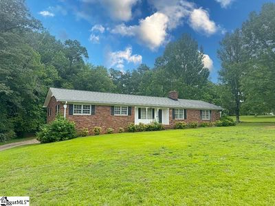 701 N Rutherford Rd