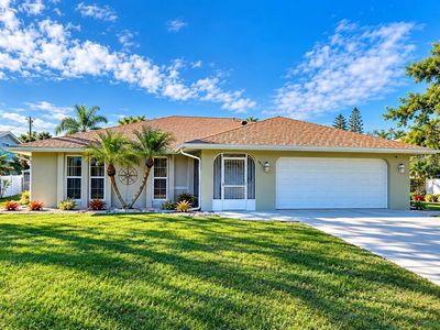 785 CYPRESS ROAD