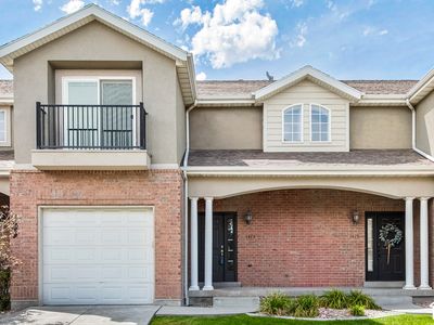 1473 N August Dr