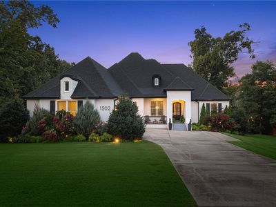 1502 Gentilly Ct