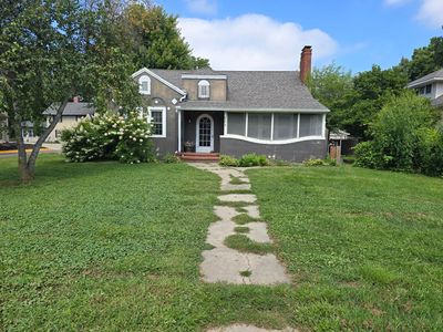 224 Woodland Ave