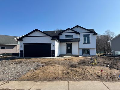 108 Cedar St SE