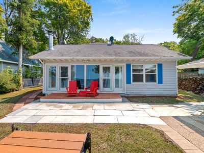 2767 Bay Rd